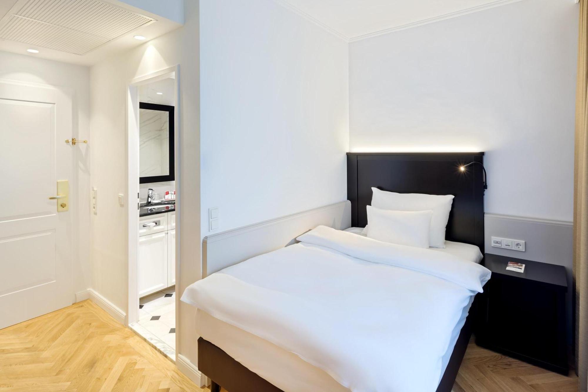 Classic Single Room,1549758148:JPEG