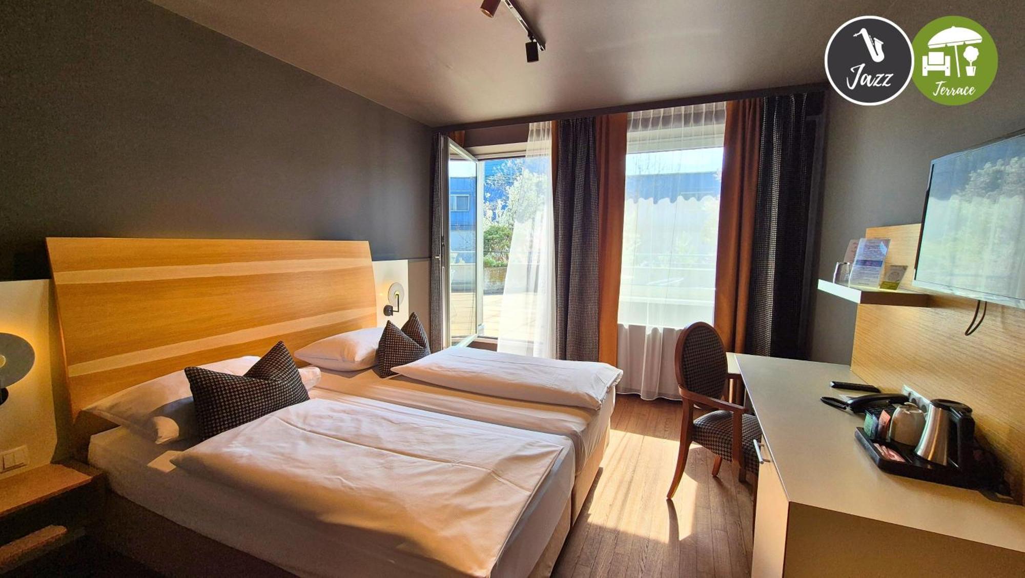 Double Room Terrace,1765159237:JPEG