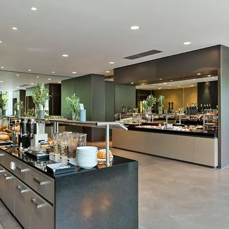 Doubletree By Hilton Vienna Schonbrunn-2